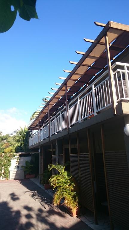 Hotel Ylang Ylang سان جيل لي بان المظهر الخارجي الصورة