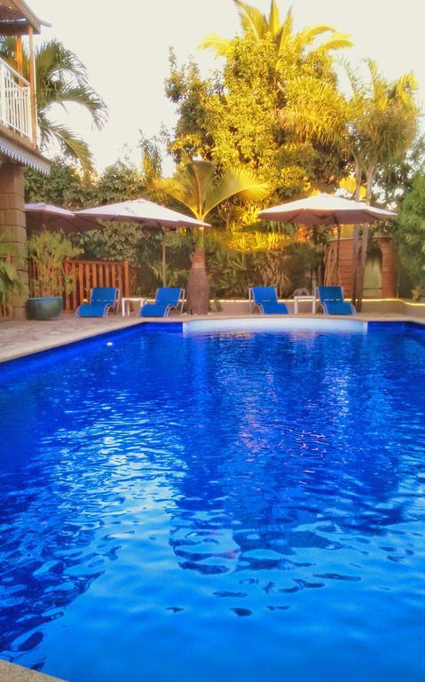 Hotel Ylang Ylang سان جيل لي بان المظهر الخارجي الصورة
