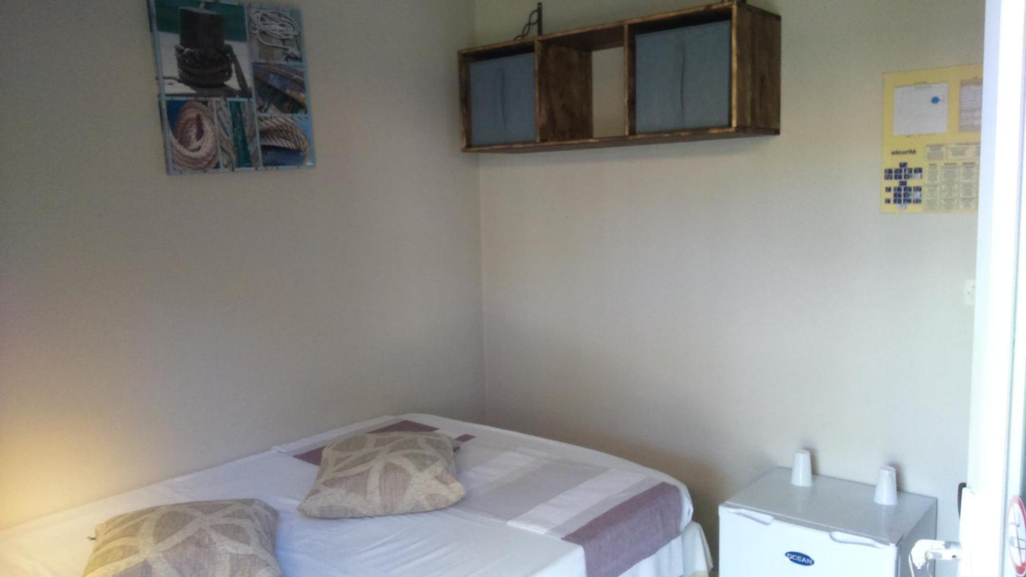Hotel Ylang Ylang سان جيل لي بان الغرفة الصورة