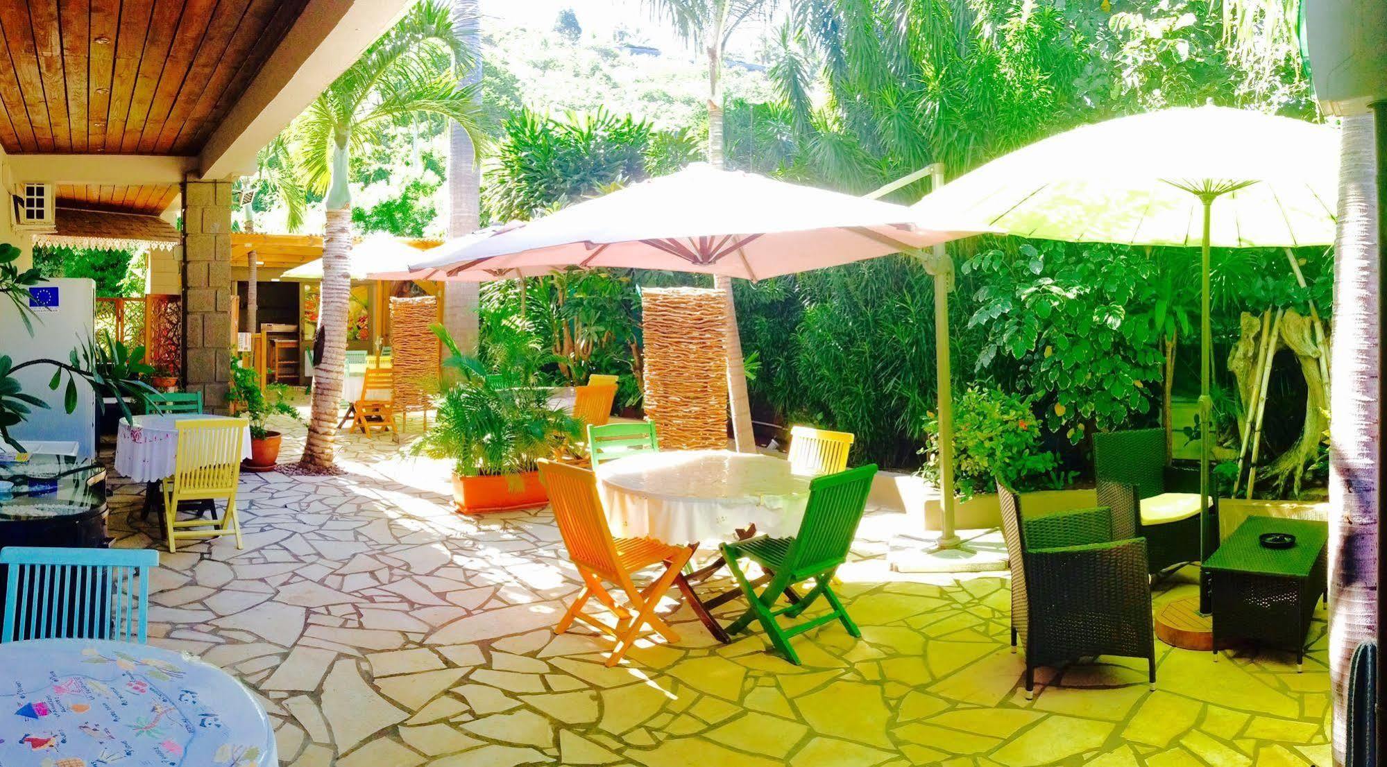 Hotel Ylang Ylang سان جيل لي بان المظهر الخارجي الصورة
